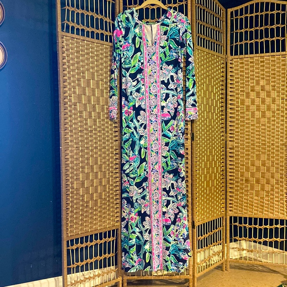 Lilly Pulitzer long sleeve maxi dress size XS slits up the side Morgann Maxi